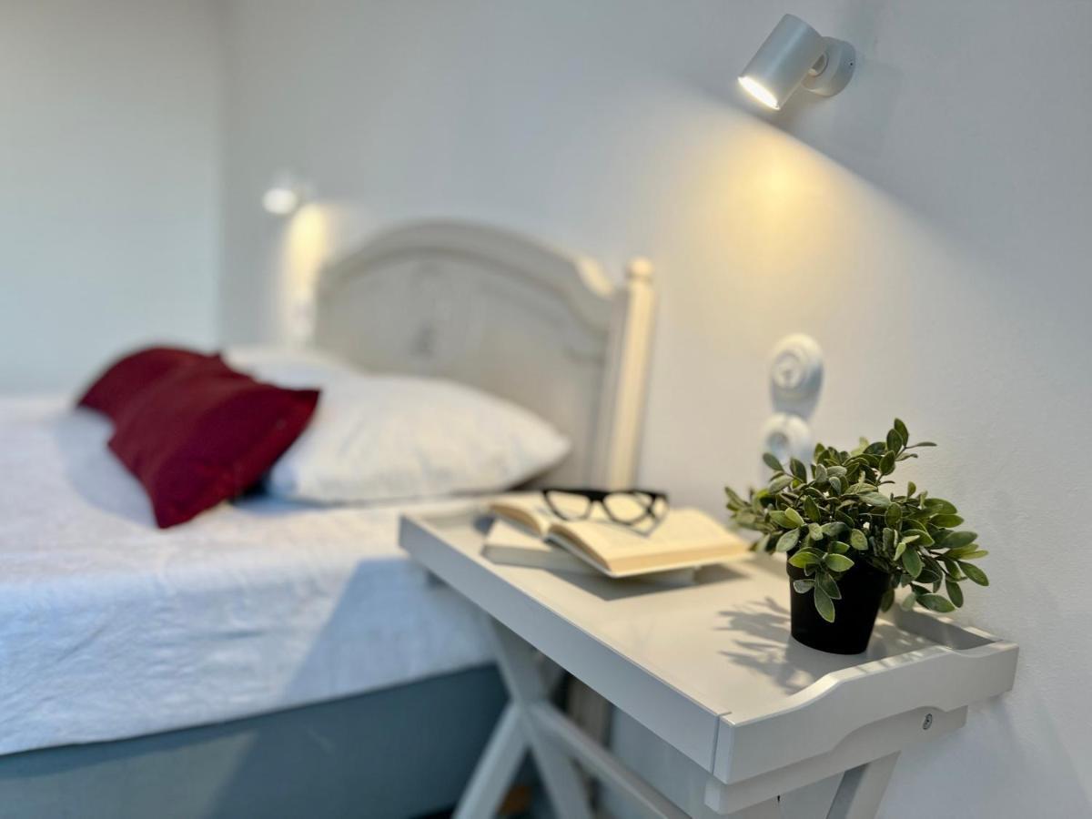 Pod Roza Bed & Breakfast เวบา ภายนอก รูปภาพ