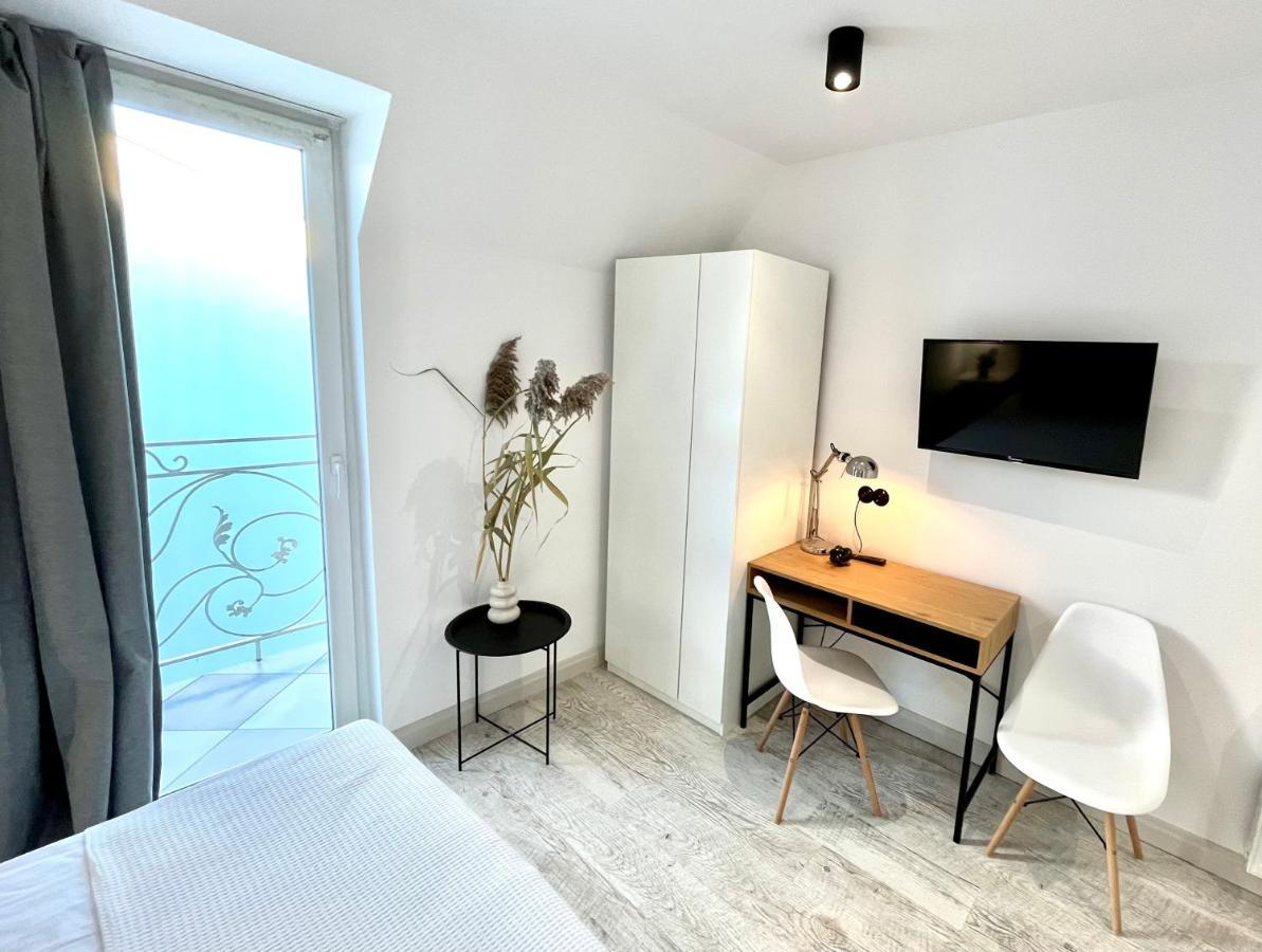 Pod Roza Bed & Breakfast เวบา ภายนอก รูปภาพ