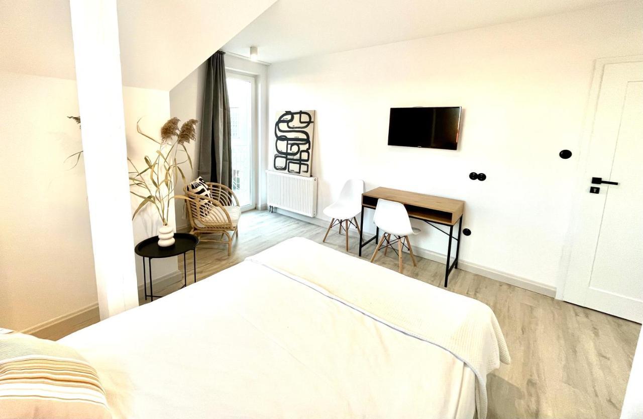Pod Roza Bed & Breakfast เวบา ภายนอก รูปภาพ