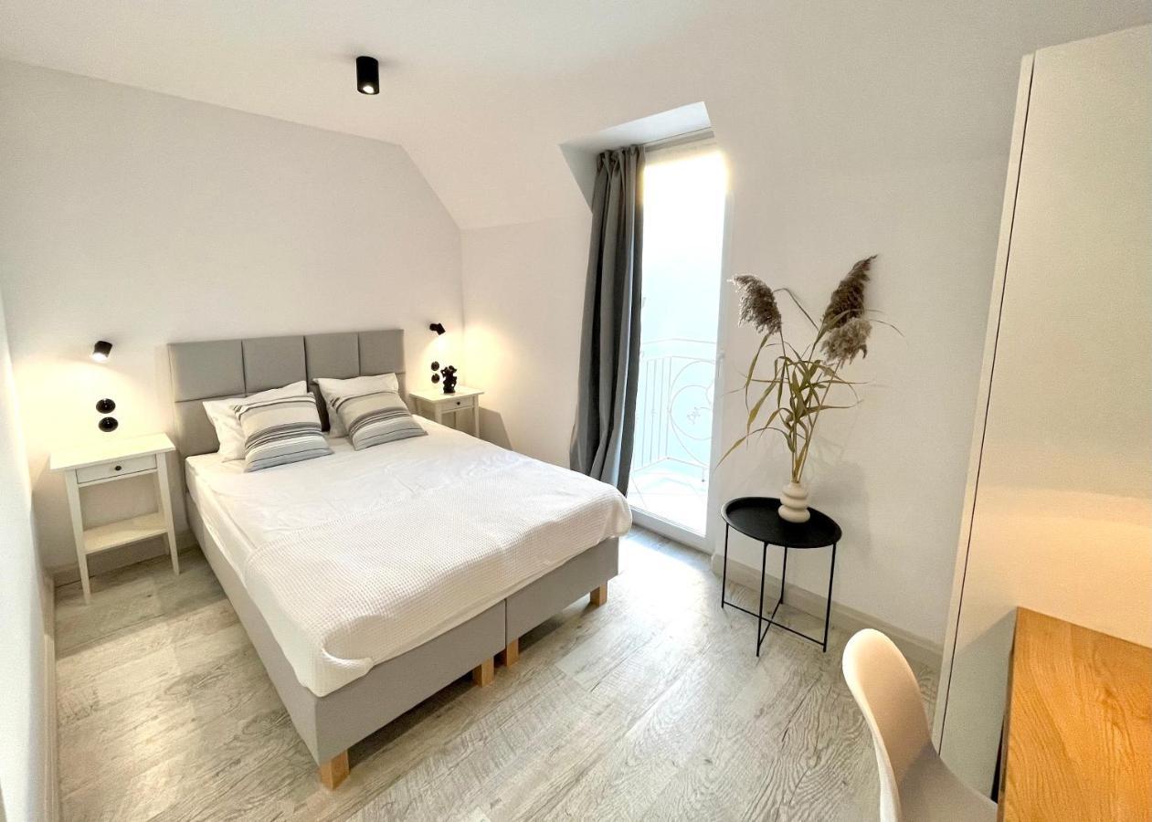 Pod Roza Bed & Breakfast เวบา ภายนอก รูปภาพ