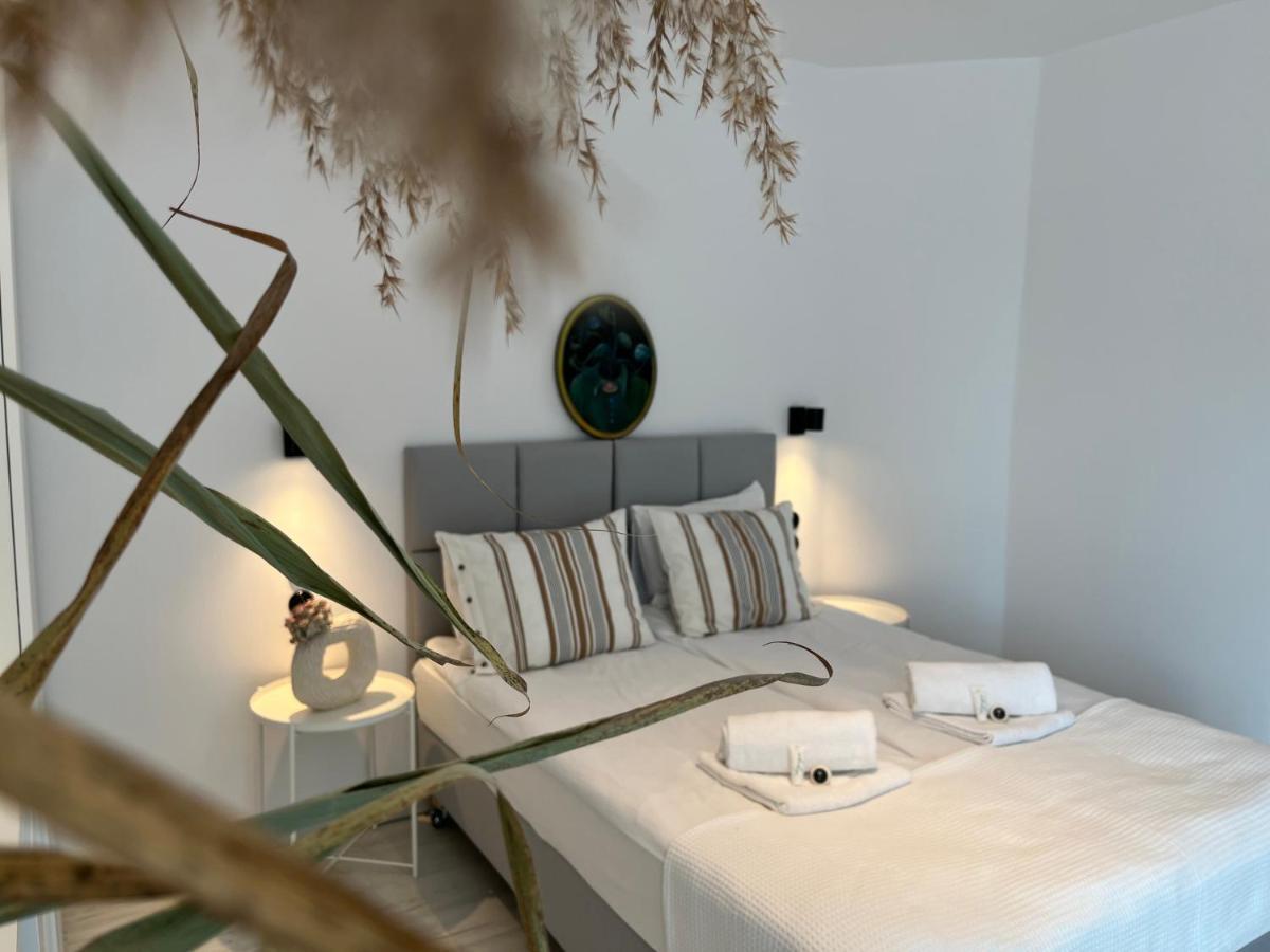 Pod Roza Bed & Breakfast เวบา ภายนอก รูปภาพ