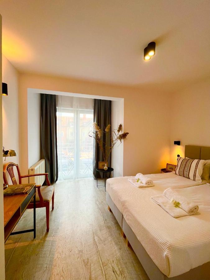 Pod Roza Bed & Breakfast เวบา ภายนอก รูปภาพ