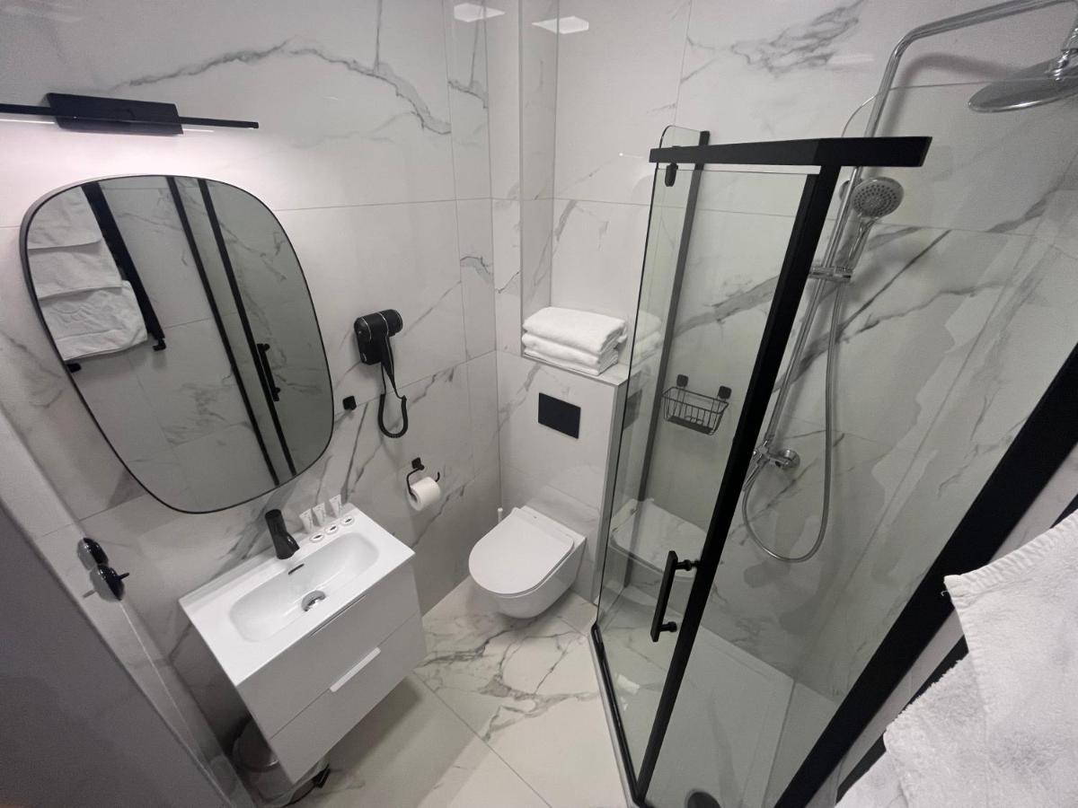 Pod Roza Bed & Breakfast เวบา ภายนอก รูปภาพ