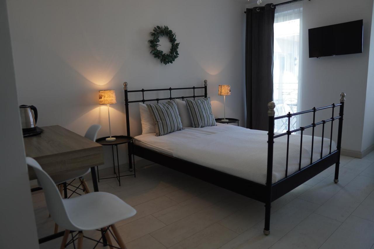 Pod Roza Bed & Breakfast เวบา ภายนอก รูปภาพ
